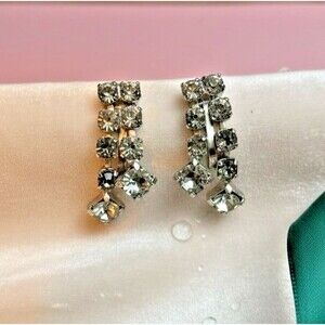 Vintage Rhinestone Screwback Earrings Silver Tone 1” Drop